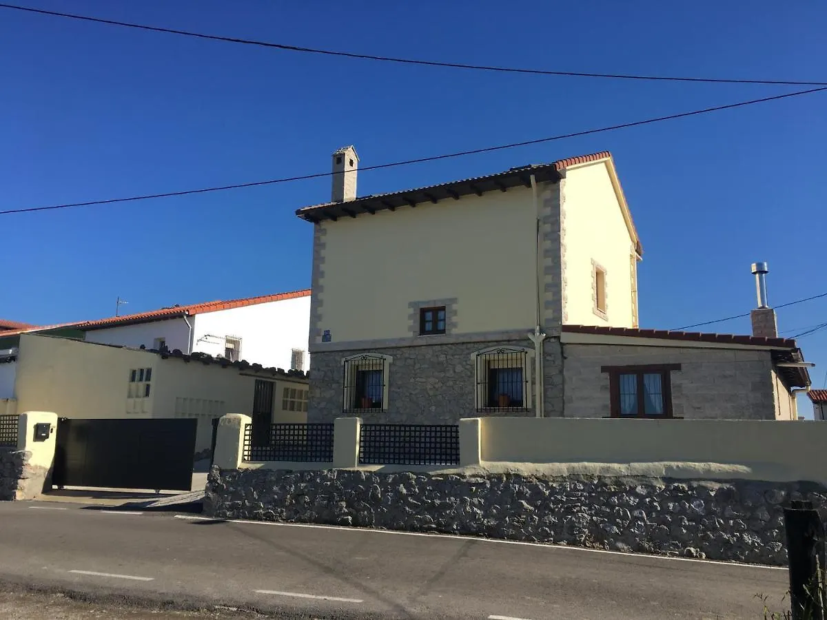 Holiday home Casa Vacacional Santander Villa